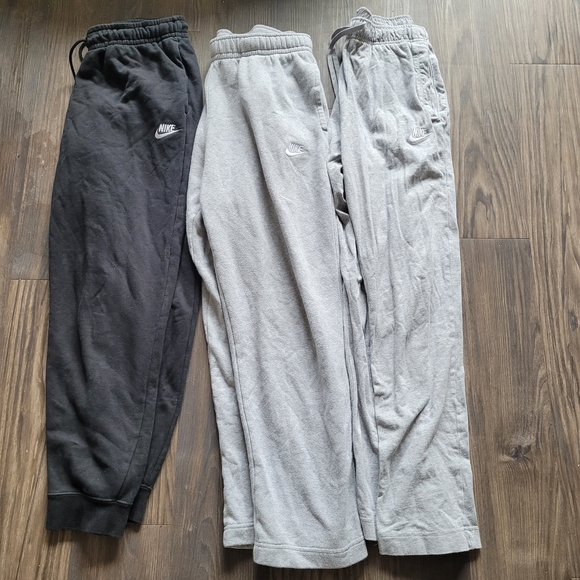 Nike Womens Jogger Pants Sizr M Black and Gray Bundle Embroidered Logo - Picture 1 of 7